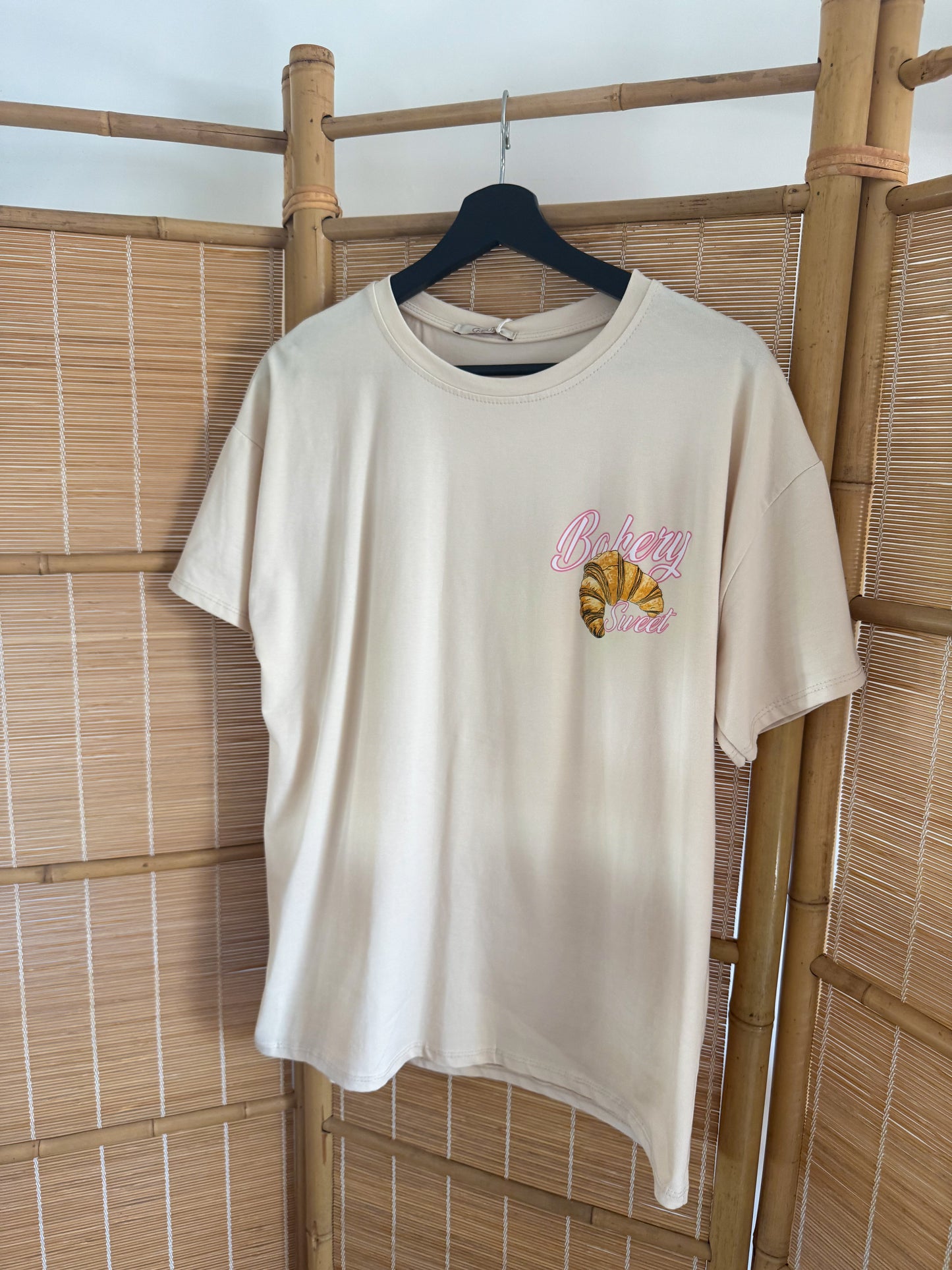 Croissant t-shirt